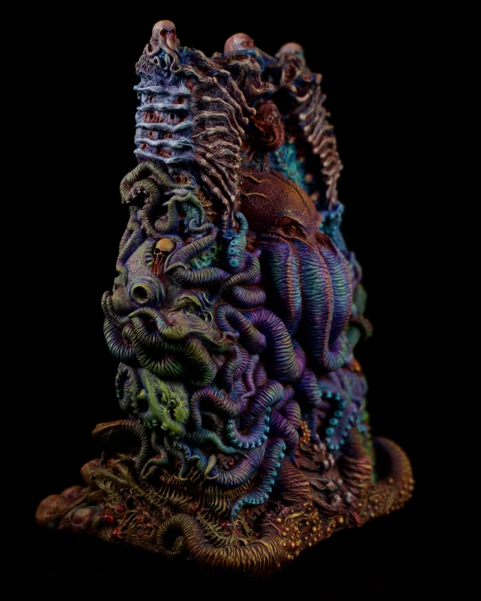 Cthulhu Myth Altar - Image 3
